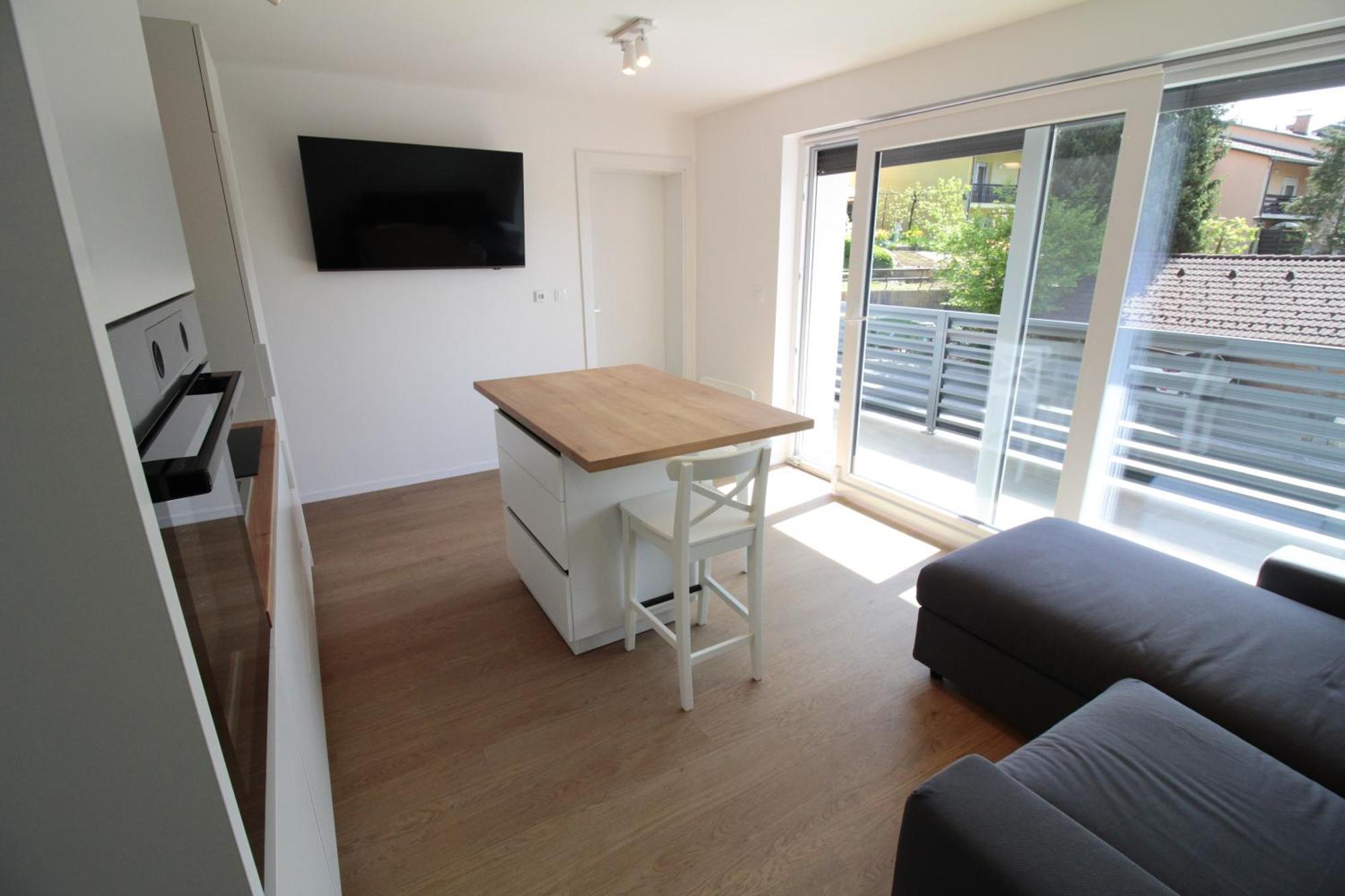 Naia Apartments Novo Mesto Buitenkant foto